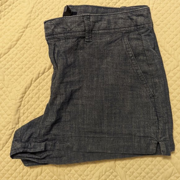 Gap shorts - Picture 1 of 2